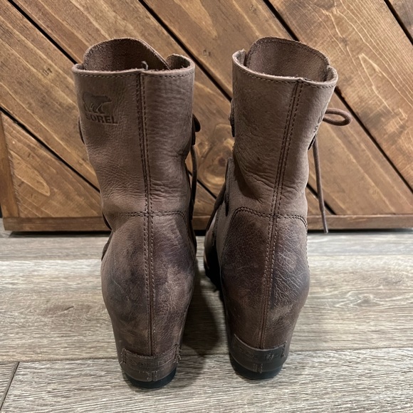 Sorel Joan Of Arctic Wedge Lace Up Boots - Picture 3 of 7